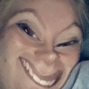 Meet your Posher, Ella